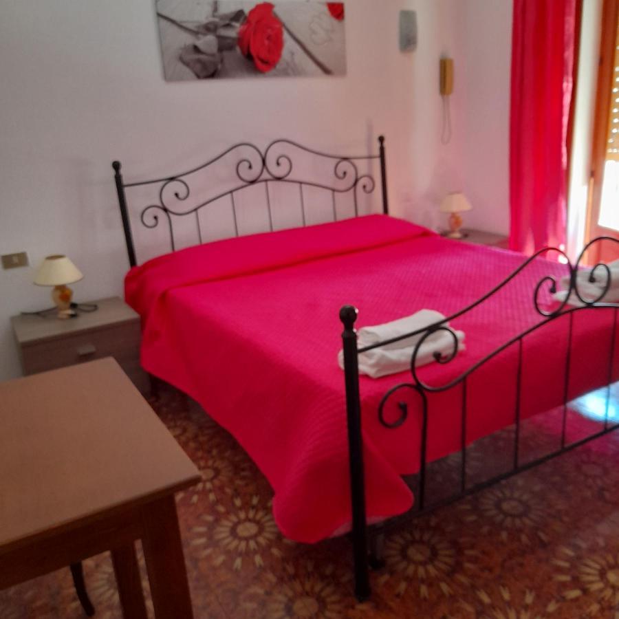 Hotel California Milazzo Kültér fotó